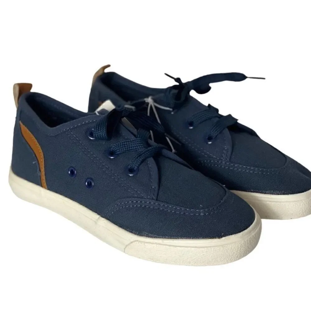 LEGENDARY LACES BOYS SIZE 2M NAVY SHOES